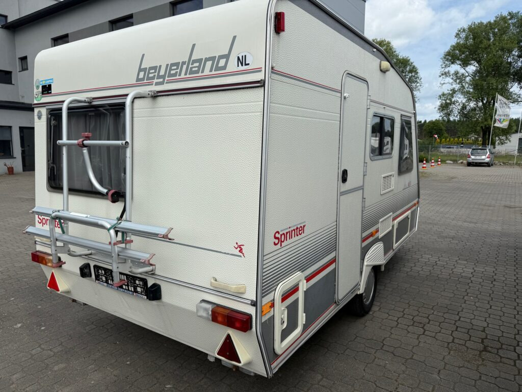 Beyerland Sprinter 400 – D 1998 - קרוואן נגרר: תמונה 4 Beyerland Sprinter 400 – D 1998 - קרוואן נגרר: תמונה 4