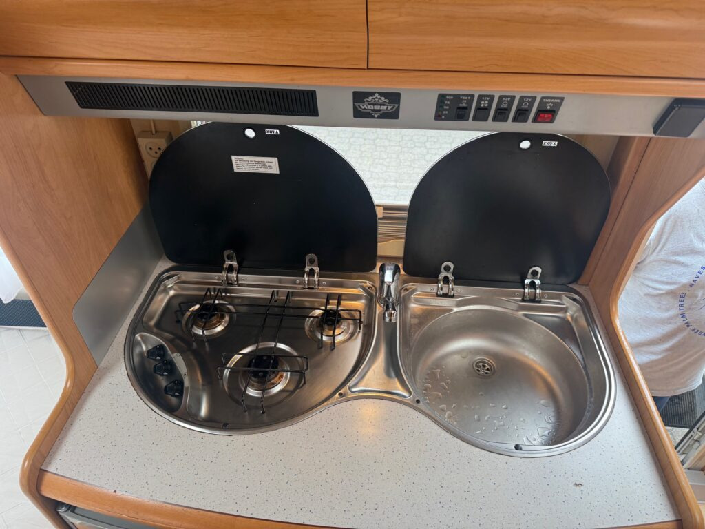 הַחכָּרָה  Hobby 450 UF Excellent Easy 2003 Hobby 450 UF Excellent Easy 2003: תמונה 10