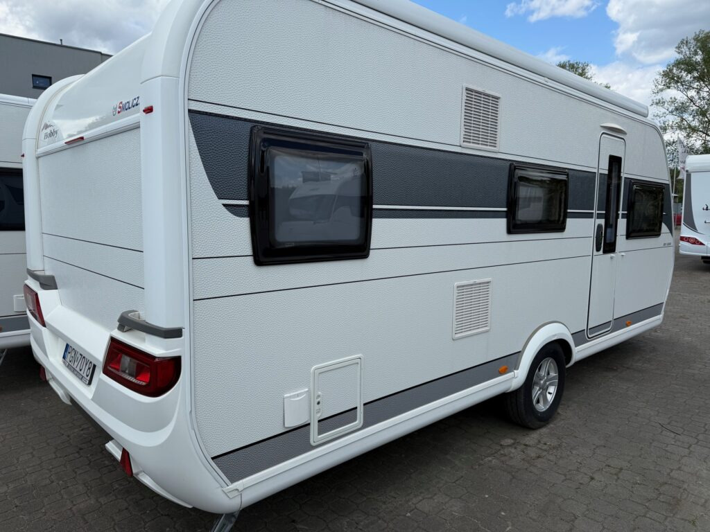 Hobby 545 KMF DE LUXE 2021 - קרוואן נגרר: תמונה 3 Hobby 545 KMF DE LUXE 2021 - קרוואן נגרר: תמונה 3