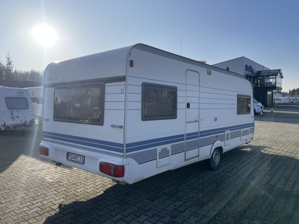 Hobby 560 UL Prestige 1998 - קרוואן נגרר: תמונה 4 Hobby 560 UL Prestige 1998 - קרוואן נגרר: תמונה 4