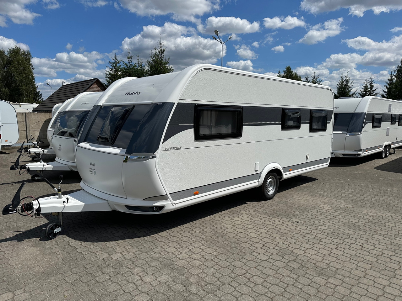 Hobby 560 UL Prestige 2023 - קרוואן נגרר: תמונה 1 Hobby 560 UL Prestige 2023 - קרוואן נגרר: תמונה 1