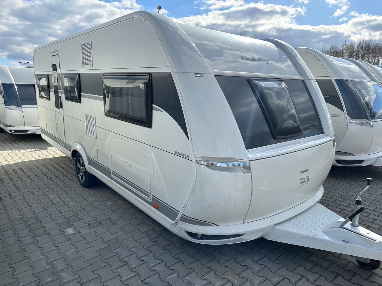 Hobby 585 UL Maxia 2023 - קרוואן נגרר: תמונה 2 Hobby 585 UL Maxia 2023 - קרוואן נגרר: תמונה 2