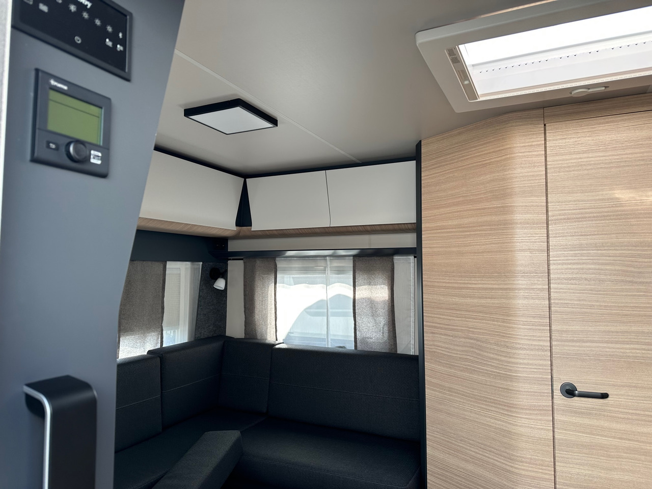 Hobby 585 UL Maxia 2023 - קרוואן נגרר: תמונה 5 Hobby 585 UL Maxia 2023 - קרוואן נגרר: תמונה 5