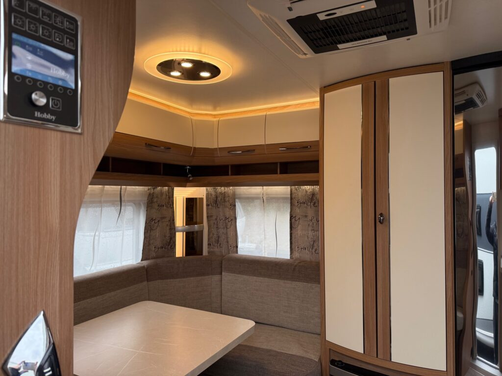 Hobby De Luxe 540 UFf 2020 - קרוואן נגרר: תמונה 5 Hobby De Luxe 540 UFf 2020 - קרוואן נגרר: תמונה 5