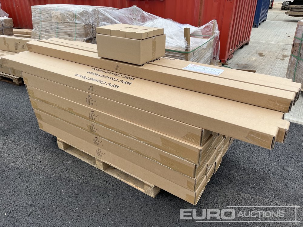 ציוד בנייה 1.8m Wide Anthracite Grey Composite Fence Panels (25 of), 2.45m Black Aluminium Posts (26 of), Complete With Assembly Kit: תמונה 7