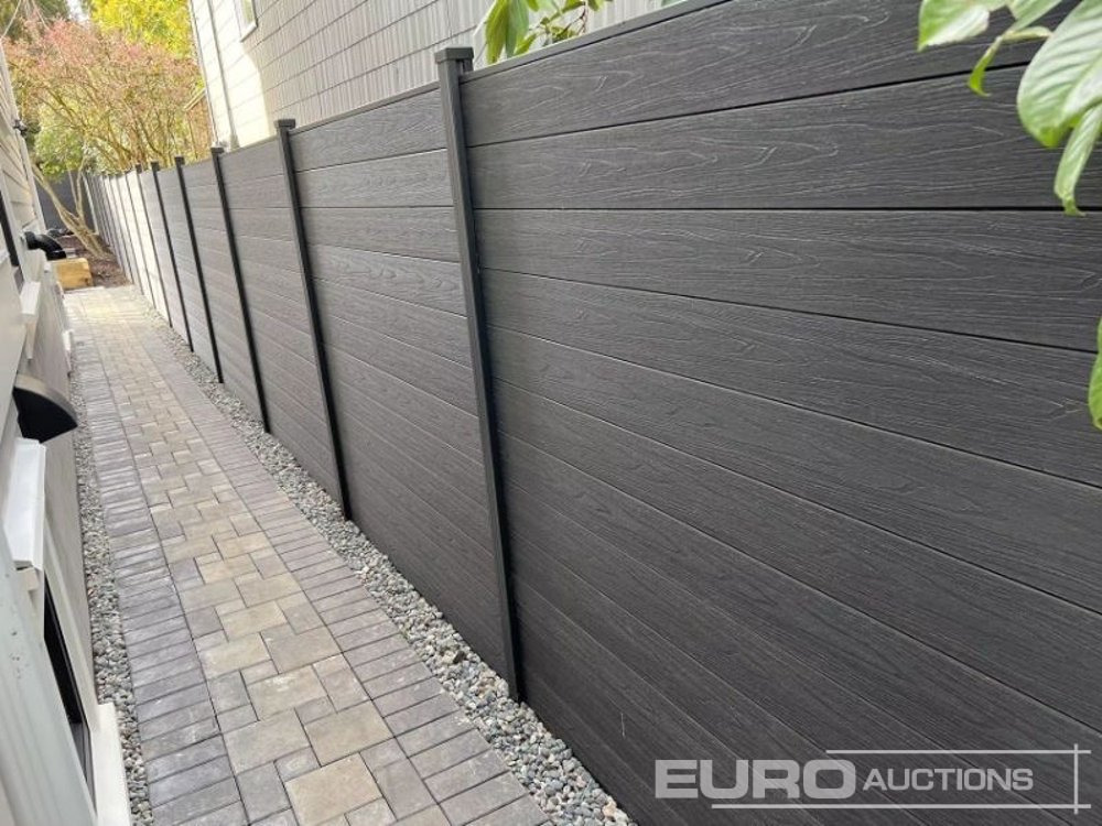ציוד בנייה 1.8m Wide Anthracite Grey Composite Fence Panels (25 of), 2.45m Black Aluminium Posts (26 of), Complete With Assembly Kit: תמונה 23