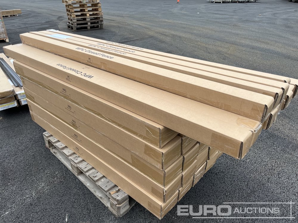 ציוד בנייה 1.8m Wide Anthracite Grey Composite Fence Panels (25 of), 2.45m Black Aluminium Posts (26 of), Complete With Assembly Kit: תמונה 9