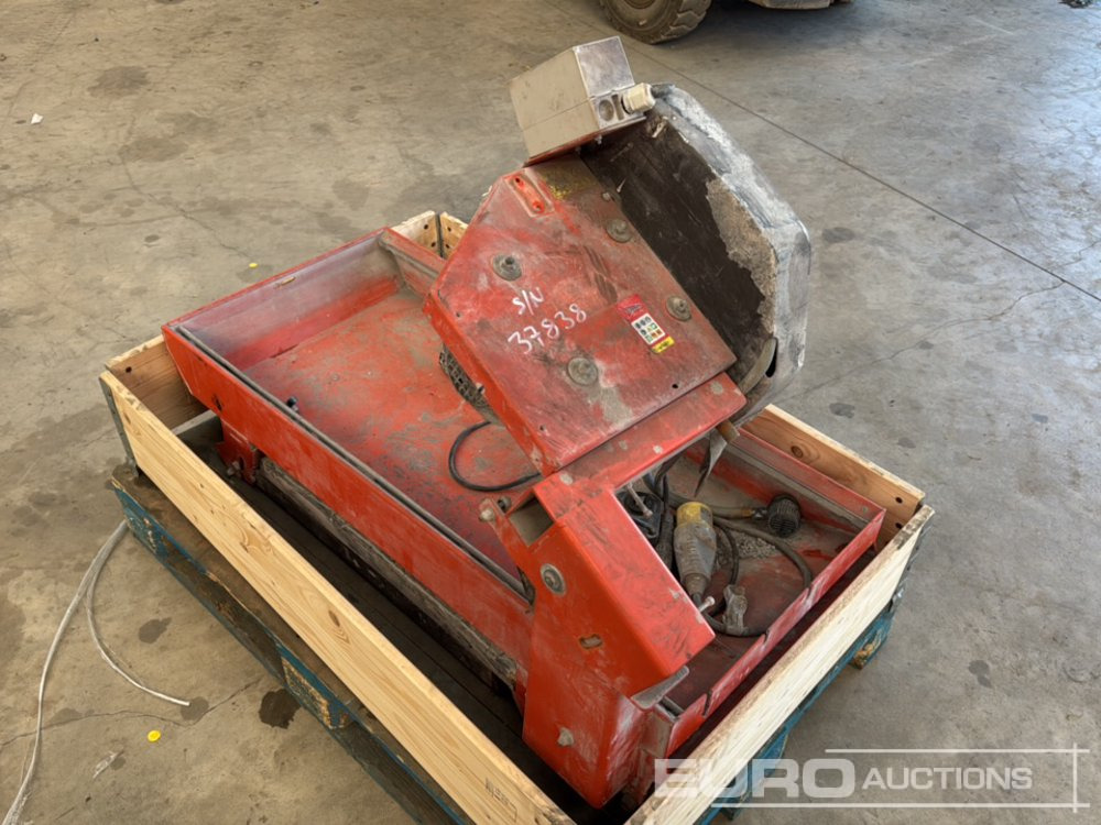 110 Volt Stone Saw - מכונת אספלט: תמונה 3 110 Volt Stone Saw - מכונת אספלט: תמונה 3