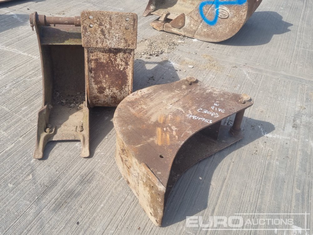 12", 12", 12" Digging Bucket 40-45mm Pin to suit Mini-6 Ton Excavator - דלי: תמונה 1 12", 12", 12" Digging Bucket 40-45mm Pin to suit Mini-6 Ton Excavator - דלי: תמונה 1