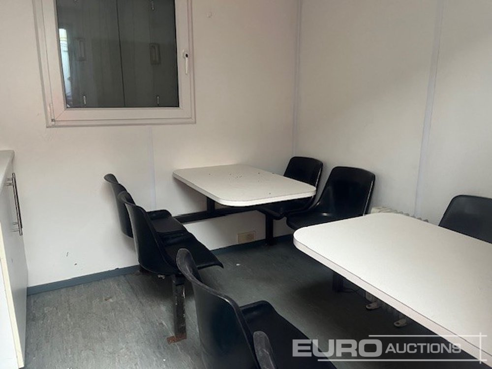 13Ft Welfare Unit (Selling offsite - Rodington, Shropshire) (Cannot Be Reconsigned) - מכולת משלוח: תמונה 5 13Ft Welfare Unit (Selling offsite - Rodington, Shropshire) (Cannot Be Reconsigned) - מכולת משלוח: תמונה 5