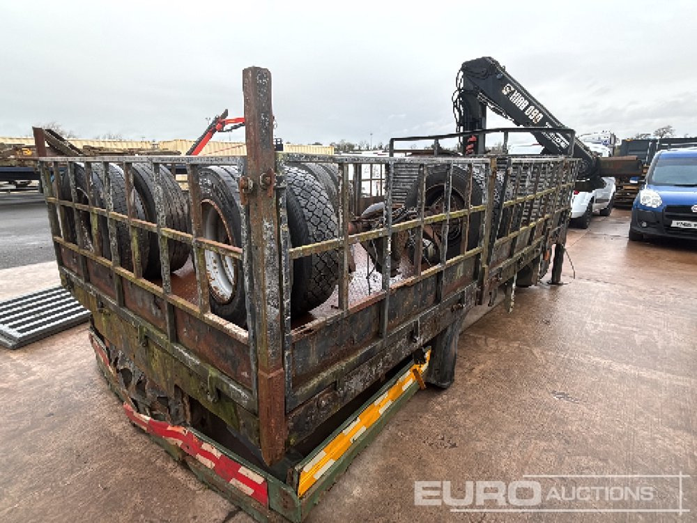 14' x 8' Dropside Body, Hiab 090 Crane - גוף שטוח: תמונה 5 14' x 8' Dropside Body, Hiab 090 Crane - גוף שטוח: תמונה 5