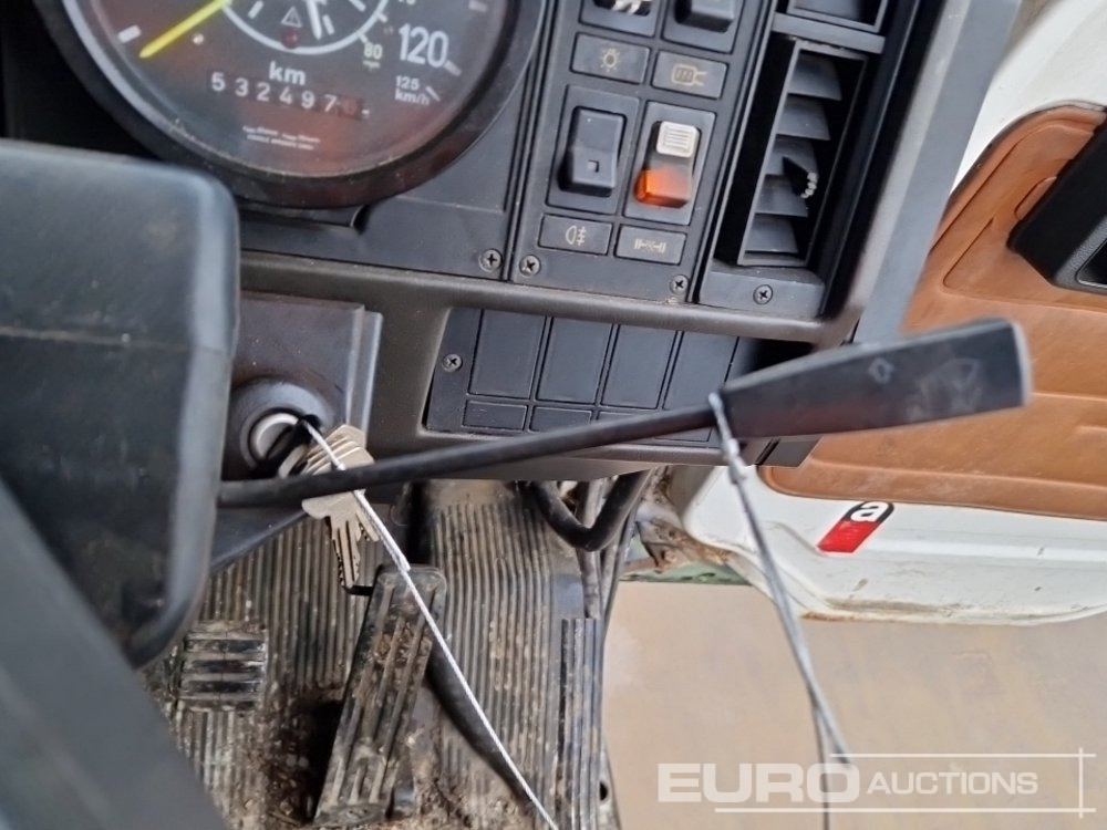 משאית צד נופל/ שטוחה 1983 Scania 82M: תמונה 26