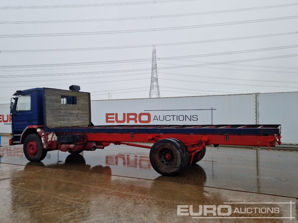 1983 Scania 82M - משאית צד נופל/ שטוחה: תמונה 3 1983 Scania 82M - משאית צד נופל/ שטוחה: תמונה 3