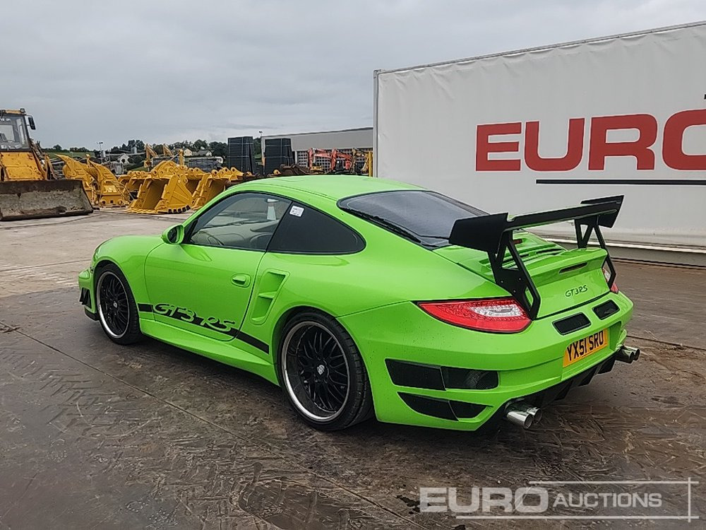 2001 Porsche Carrera 911 - מכונית: תמונה 3 2001 Porsche Carrera 911 - מכונית: תמונה 3