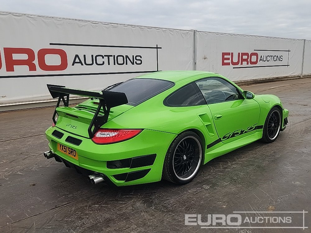 2001 Porsche Carrera 911 - מכונית: תמונה 5 2001 Porsche Carrera 911 - מכונית: תמונה 5