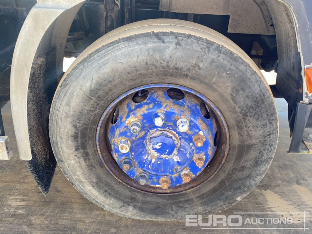 משאית מכל 2002 Volvo FL6 18: תמונה 11