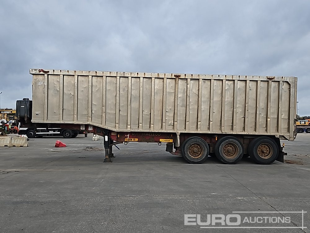 2003 Dennison Tri Axle Bulk Tipping Trailer - סמיטריילר עם מזהיר: תמונה 2 2003 Dennison Tri Axle Bulk Tipping Trailer - סמיטריילר עם מזהיר: תמונה 2
