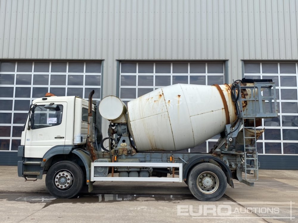2004 Mercedes 4x2 Cement Mixer Lorry, Manual Gearbox, Hymix Equipment - משאית מערבלת בטון: תמונה 2 2004 Mercedes 4x2 Cement Mixer Lorry, Manual Gearbox, Hymix Equipment - משאית מערבלת בטון: תמונה 2