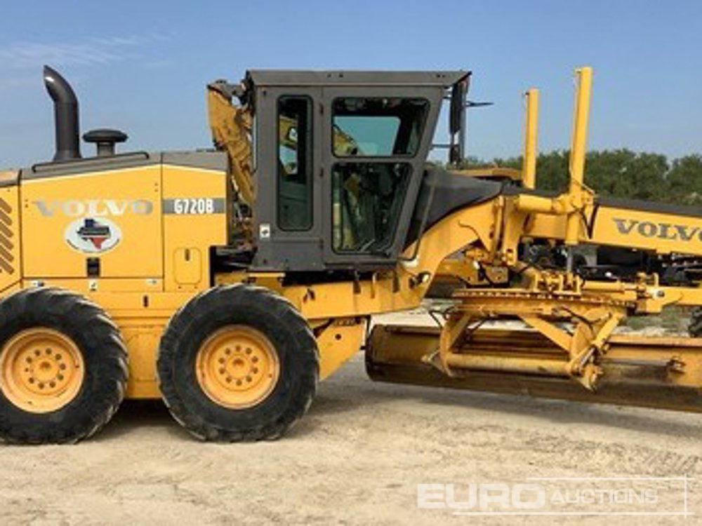 2005 Volvo G720B - מפלסת: תמונה 3 2005 Volvo G720B - מפלסת: תמונה 3