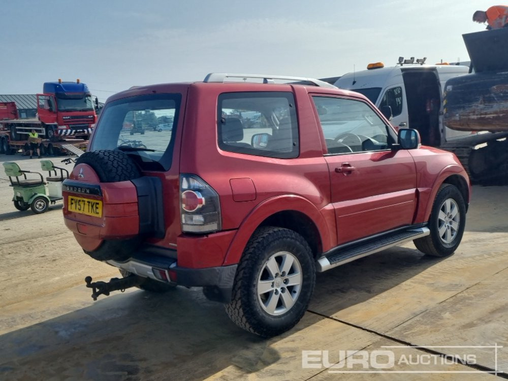 2007 Mitsubishi Shogun - SUV: תמונה 5 2007 Mitsubishi Shogun - SUV: תמונה 5