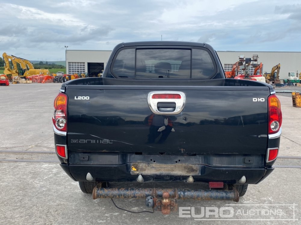 2008 Mitsubish L200 - טנדר: תמונה 4 2008 Mitsubish L200 - טנדר: תמונה 4