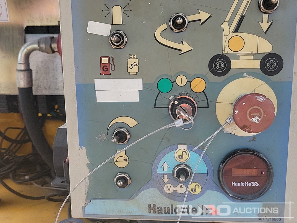 פלטפורמה אווירית 2010 Haulotte HA260PX: תמונה 48