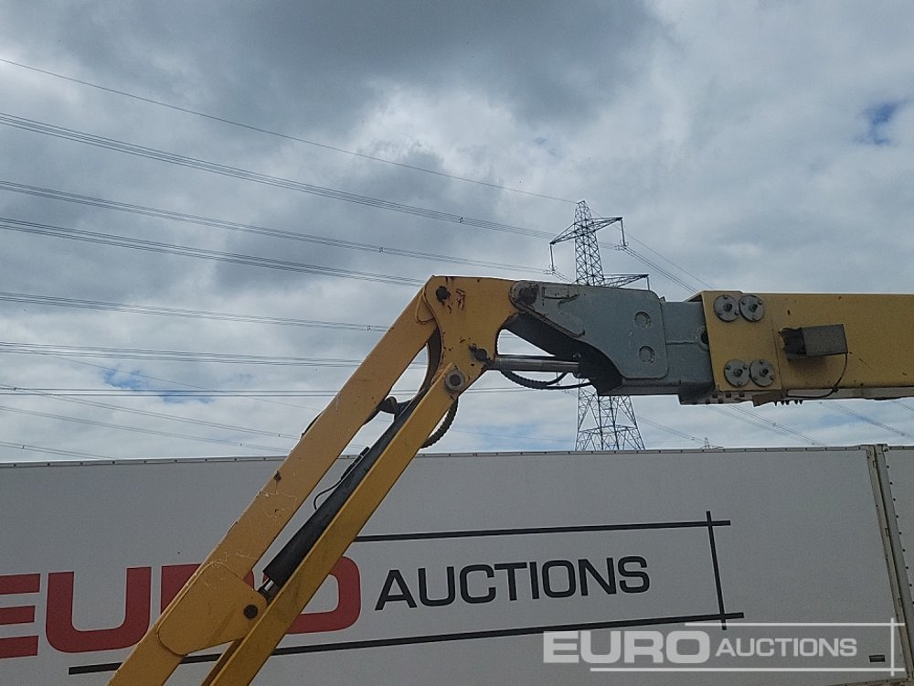 פלטפורמה אווירית 2010 Haulotte HA260PX: תמונה 24