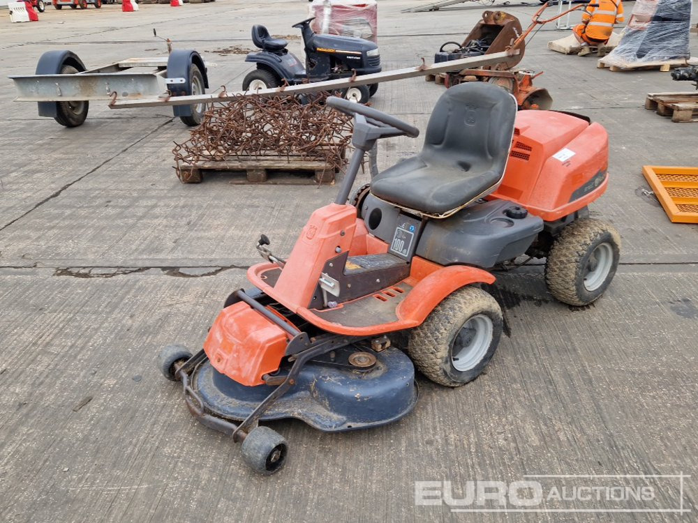 2010 Husqvarna R16C - מכסחת גינה: תמונה 1 2010 Husqvarna R16C - מכסחת גינה: תמונה 1