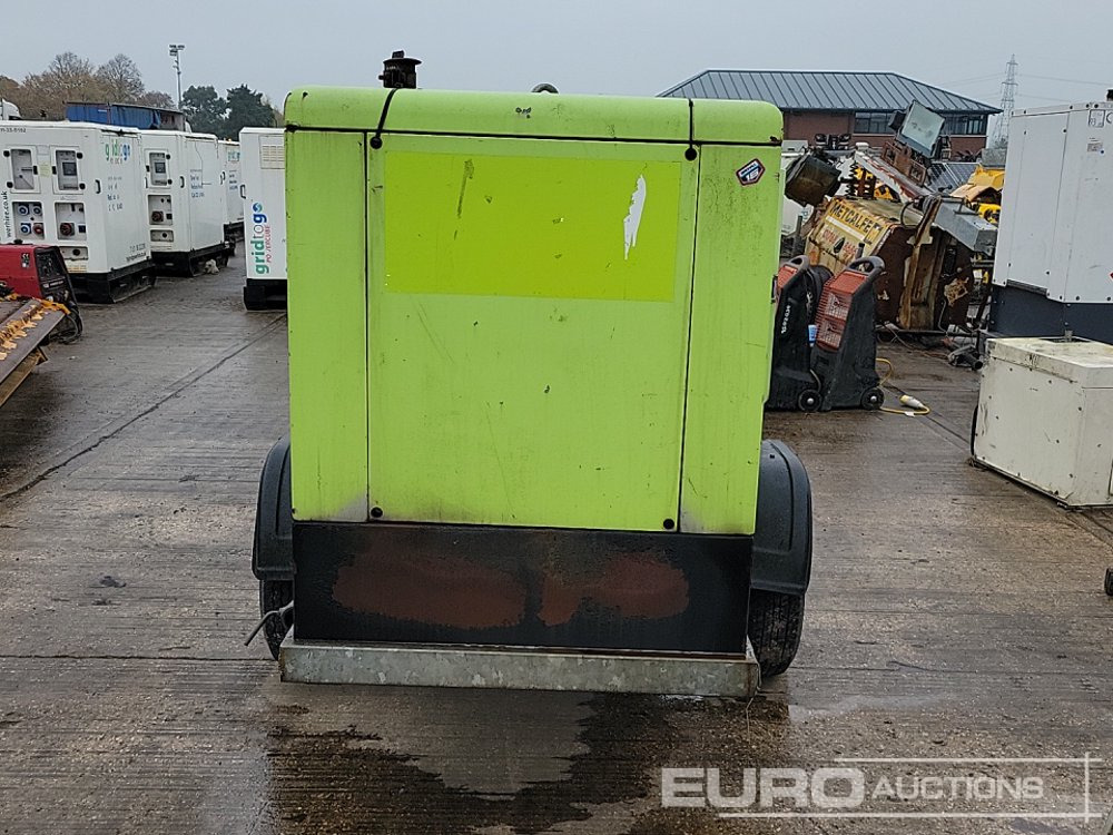 2010 Pramac GSL65 - ערכת גנרטורים: תמונה 4 2010 Pramac GSL65 - ערכת גנרטורים: תמונה 4