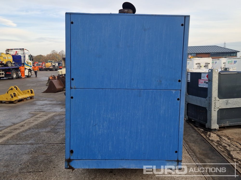 2010 SDMO V275C2 - ערכת גנרטורים: תמונה 2 2010 SDMO V275C2 - ערכת גנרטורים: תמונה 2