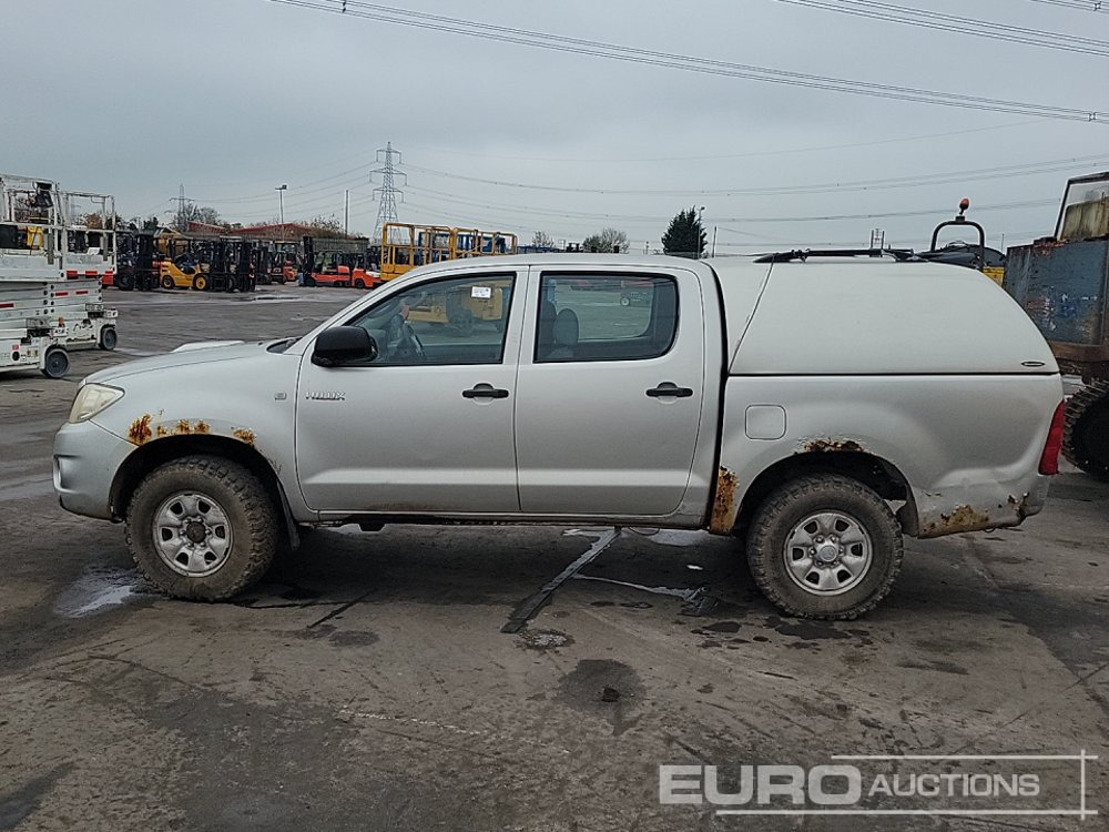 2010 Toyota Hilux - מכונית: תמונה 2 2010 Toyota Hilux - מכונית: תמונה 2