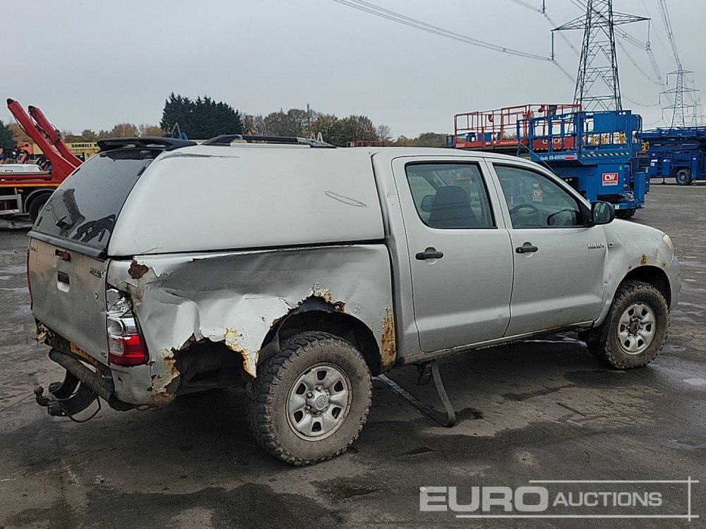2010 Toyota Hilux - מכונית: תמונה 5 2010 Toyota Hilux - מכונית: תמונה 5