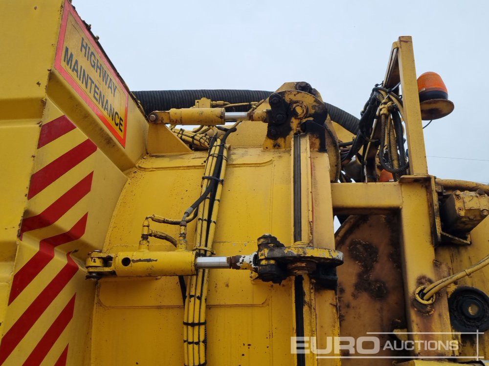 משאית מכל 2010 Volvo FE260: תמונה 24