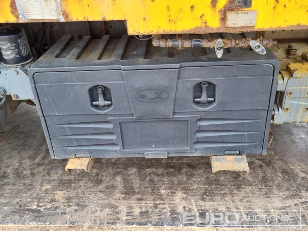 משאית מכל 2010 Volvo FE260: תמונה 18