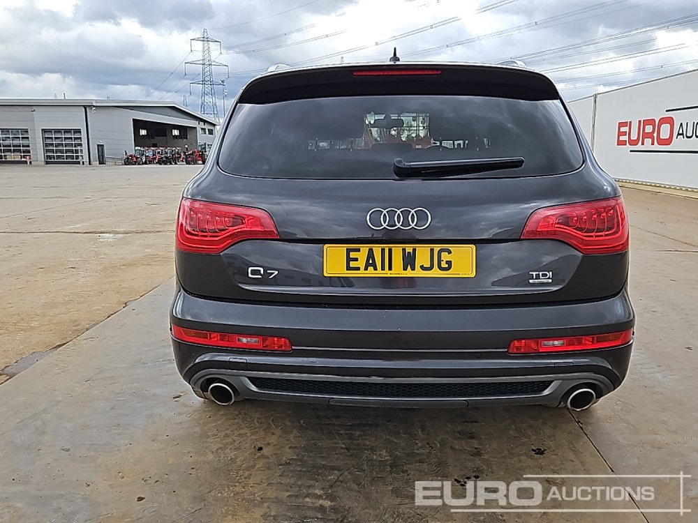 2011 Audi Q7 - SUV: תמונה 4 2011 Audi Q7 - SUV: תמונה 4