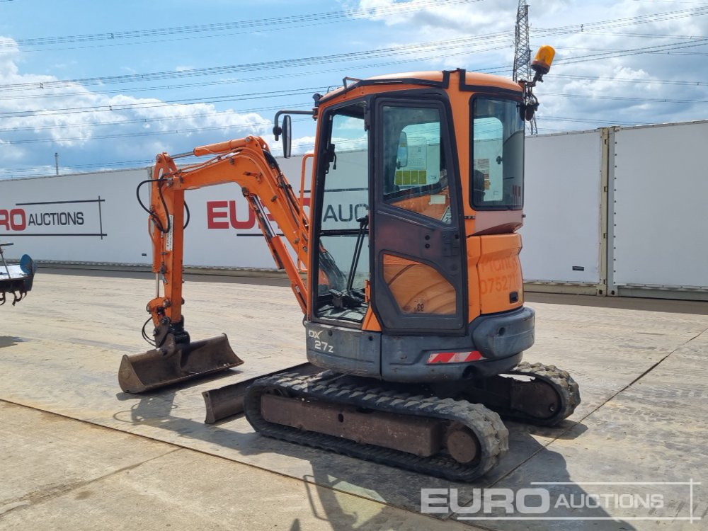 2011 Doosan DX27Z - מיני מחפר: תמונה 3 2011 Doosan DX27Z - מיני מחפר: תמונה 3