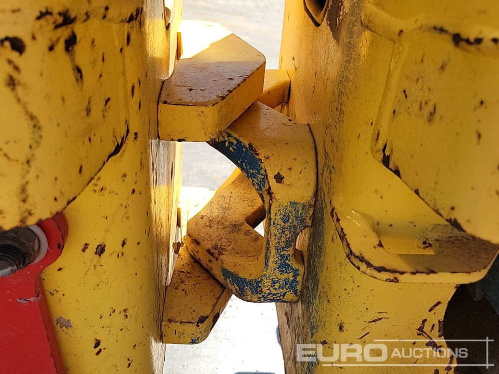 מכונת אספלט 2012 Bomag BMP8500: תמונה 29