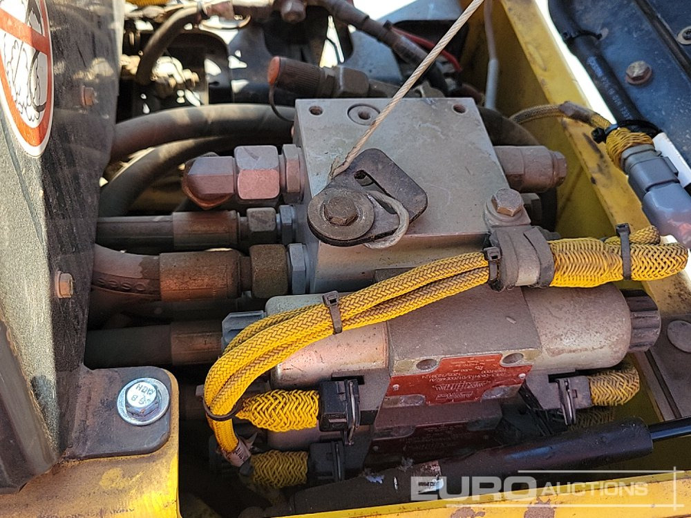 מכונת אספלט 2012 Bomag BMP8500: תמונה 25