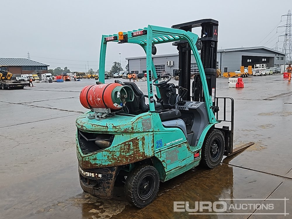 2012 Mitsubishi FG25N - מלגזה: תמונה 5 2012 Mitsubishi FG25N - מלגזה: תמונה 5