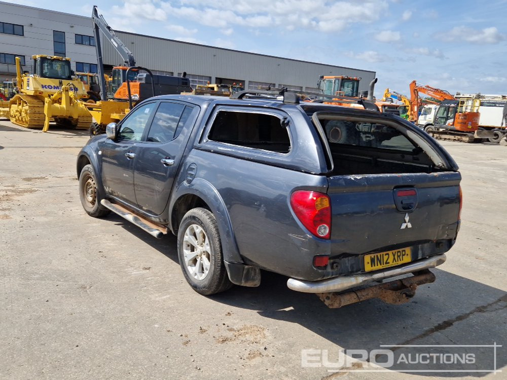2012 Mitsubishi L200 - טנדר: תמונה 3 2012 Mitsubishi L200 - טנדר: תמונה 3