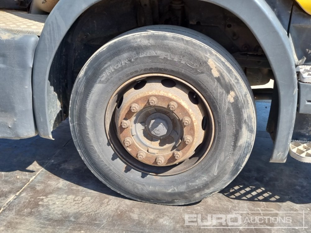משאית דילוג העמסה 2012 Scania P230: תמונה 11