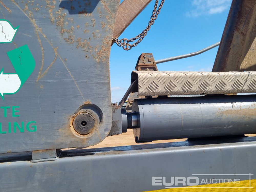 משאית דילוג העמסה 2012 Scania P230: תמונה 14