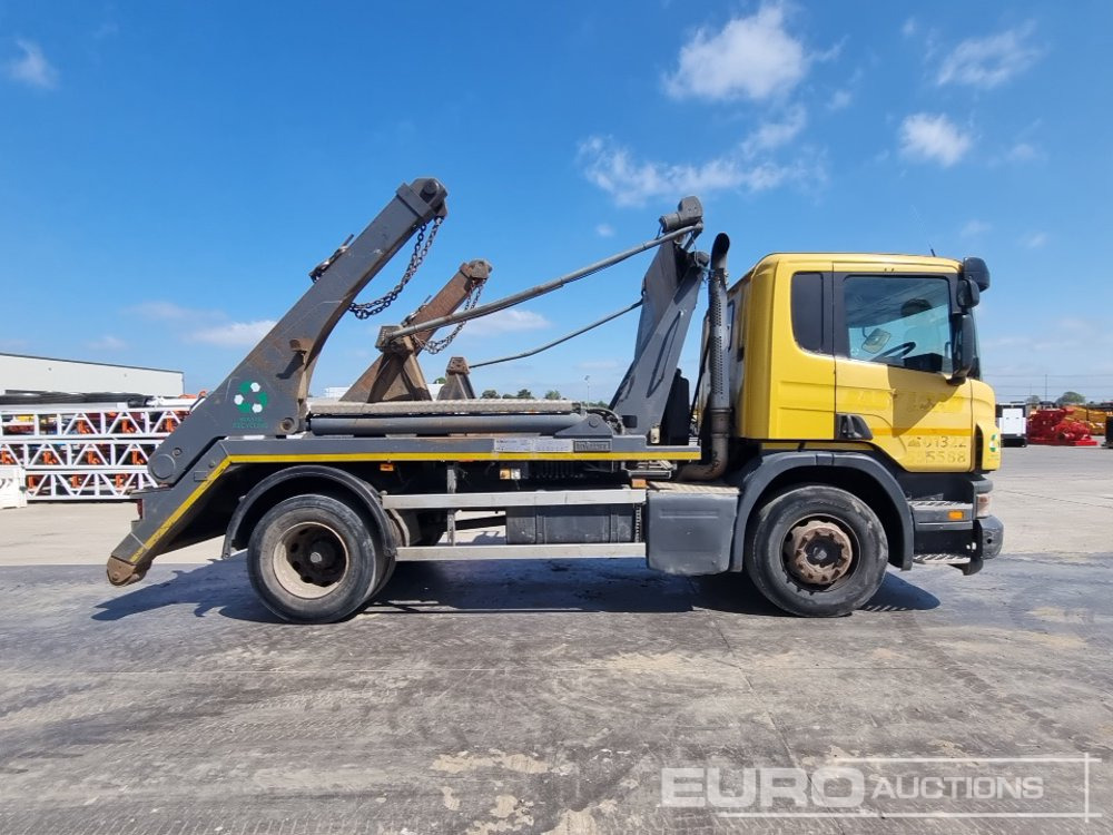 משאית דילוג העמסה 2012 Scania P230: תמונה 6