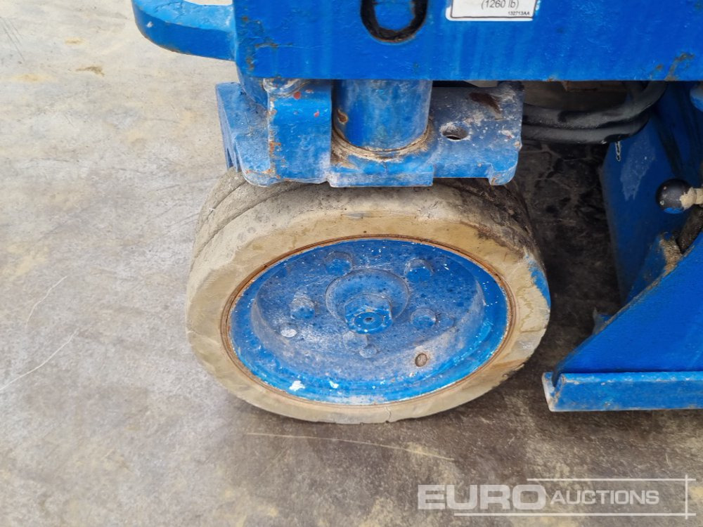 פלטפורמה אווירית 2012 SkyJack SJIII-3219: תמונה 10