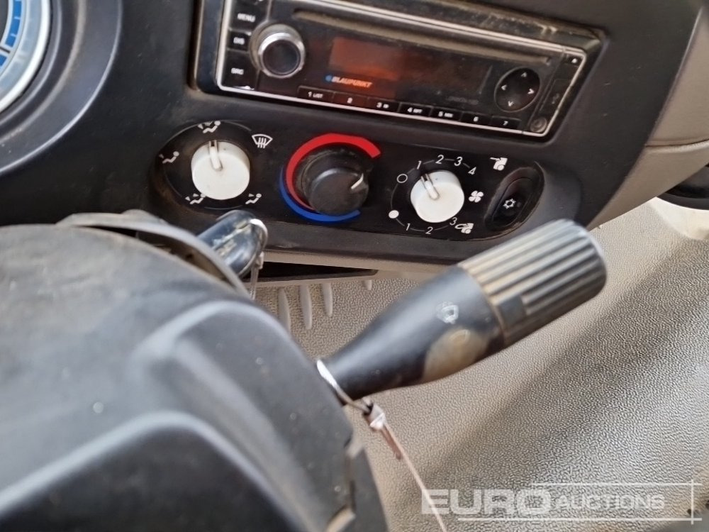 מטאטא כבישים 2013 DAF LF55.220: תמונה 36
