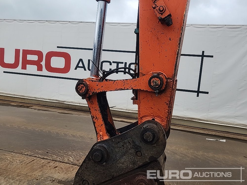 מחפר סורק 2013 Hitachi ZX130 LCN-3: תמונה 20