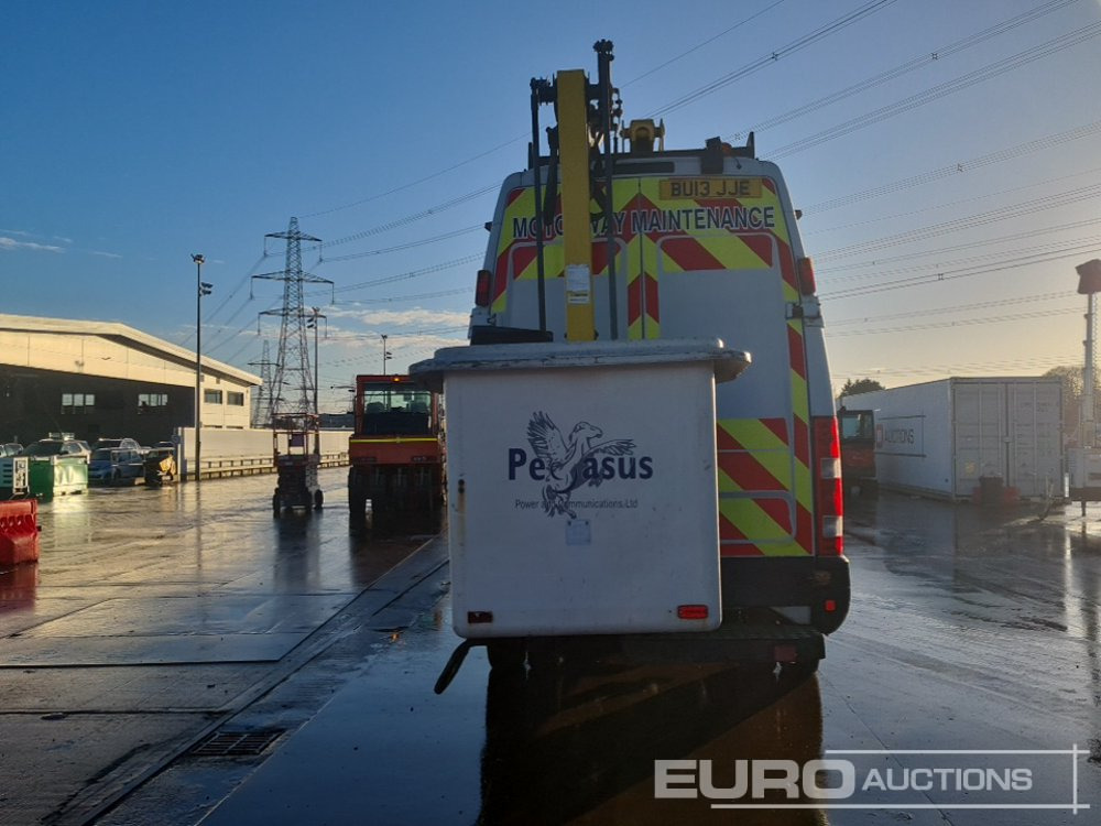 2013 Iveco 70C17 - כלי רכב מסחרי לנוסעים: תמונה 4 2013 Iveco 70C17 - כלי רכב מסחרי לנוסעים: תמונה 4