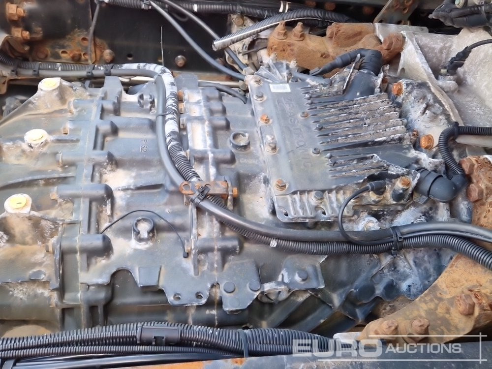 משאית עם שלדת תא 2013 MAN TGS26.360: תמונה 16