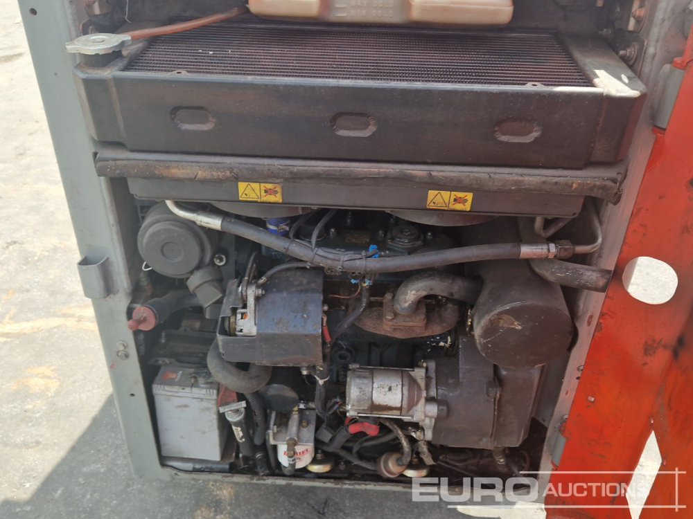 מעמיס היגוי החלקה 2014 Bobcat S70: תמונה 16