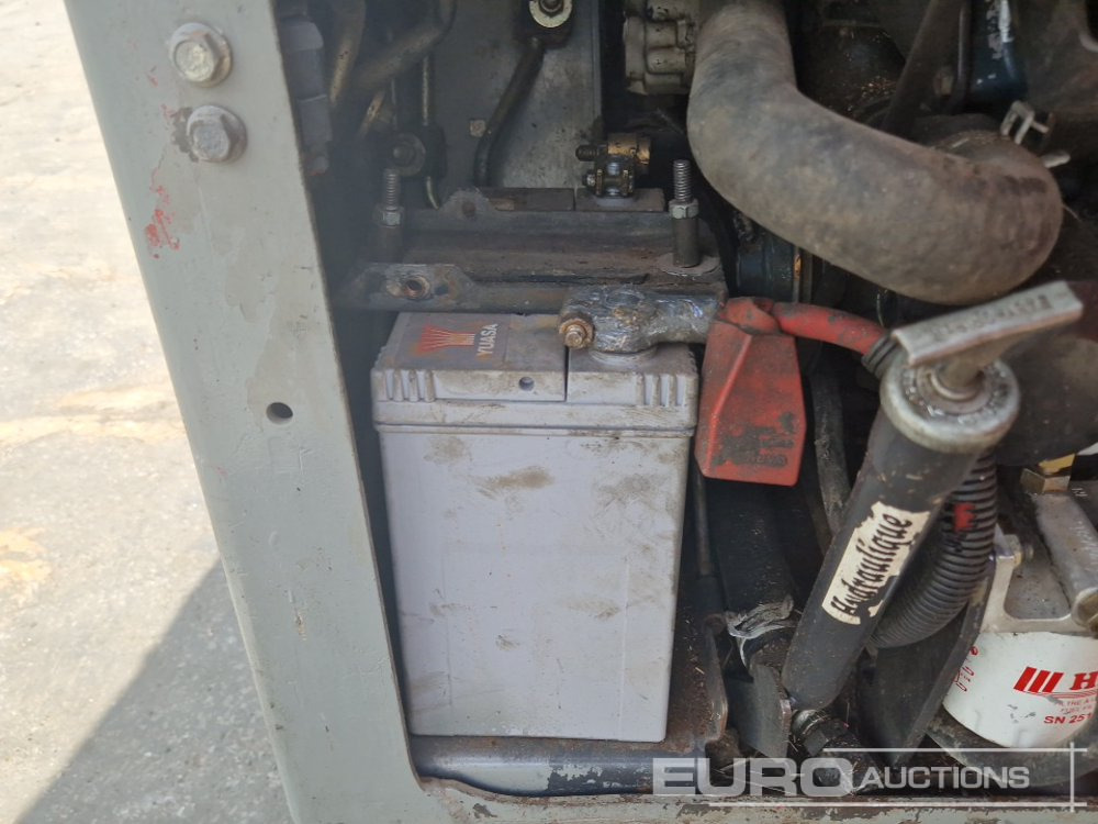 מעמיס היגוי החלקה 2014 Bobcat S70: תמונה 19